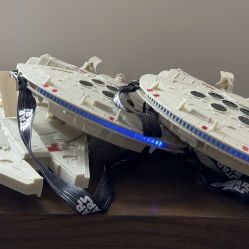 MILLENIUM FALCON Palomera con luz