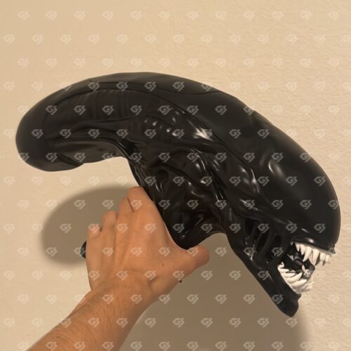 Palomera cabeza Xenomorfo