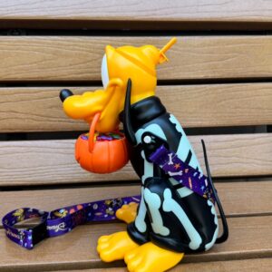 Pluto Calaca Brilla en la Oscuridad