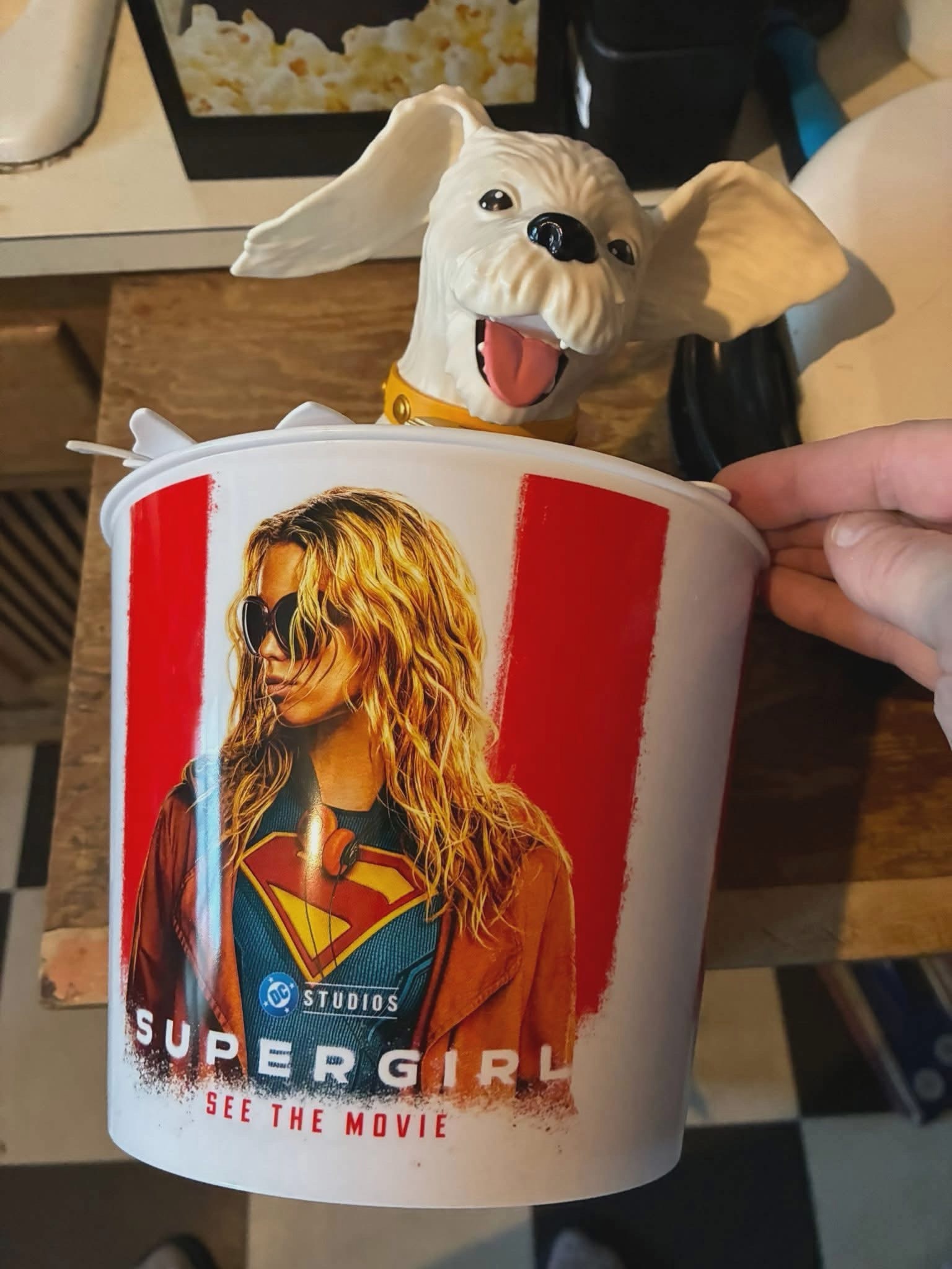 KFC x SUPERGIRL